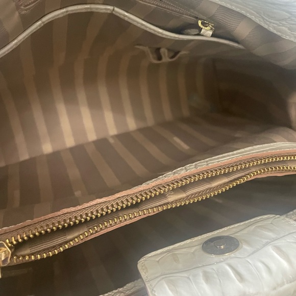 New Authentic Brahmin  Alice Carry all in Rose gold Bag - Picture 4 of 8